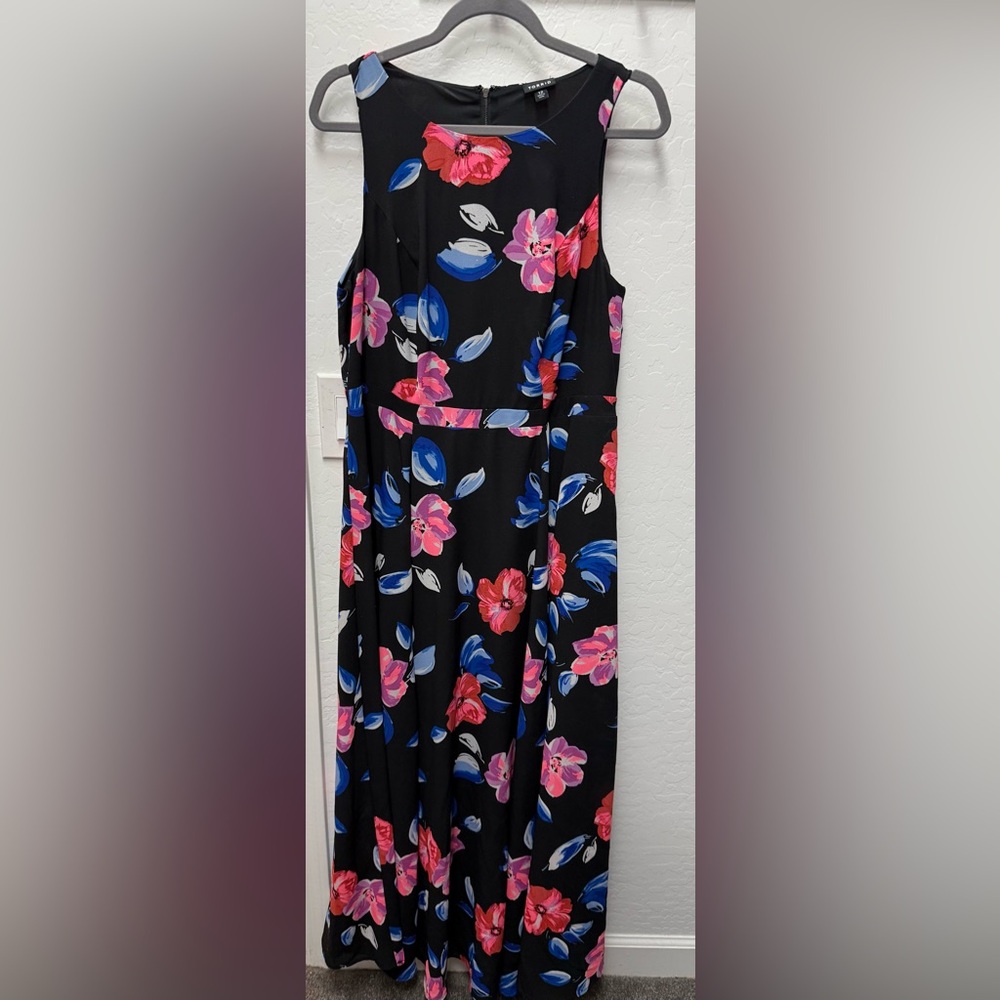 Torrid Black Maxi Dress with Blue and Red Accents. EUC.